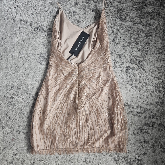 White Fox Dress - Picture 6 of 12